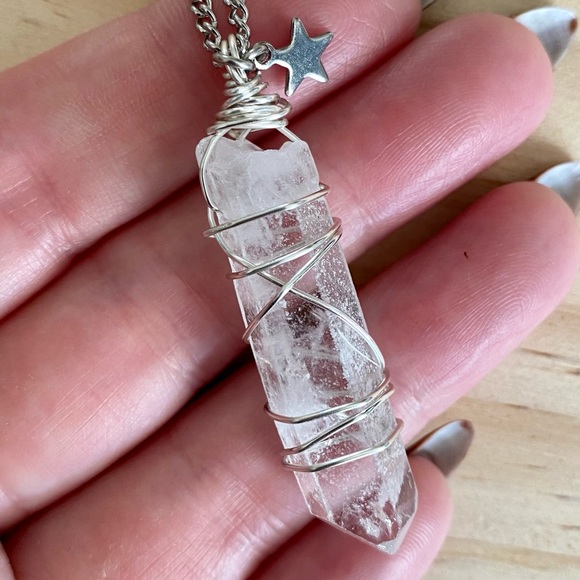 Handmade Clear Quartz Point Necklace - Picture 4 of 7